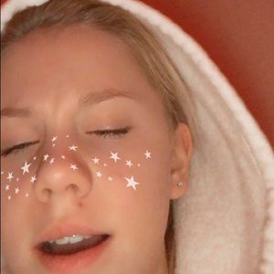 Meet your Posher, Isabella